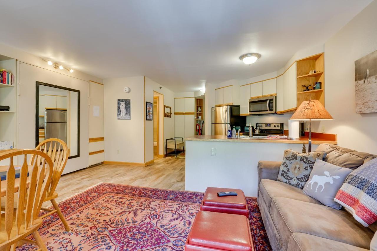 Ski-Inandski-Out Retreat With Iron Horse Pool Access! Уинтър Парк Екстериор снимка